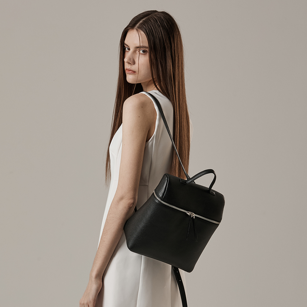 https://img.zvzo.shop/product/523795_product_1730703470331543.jpg